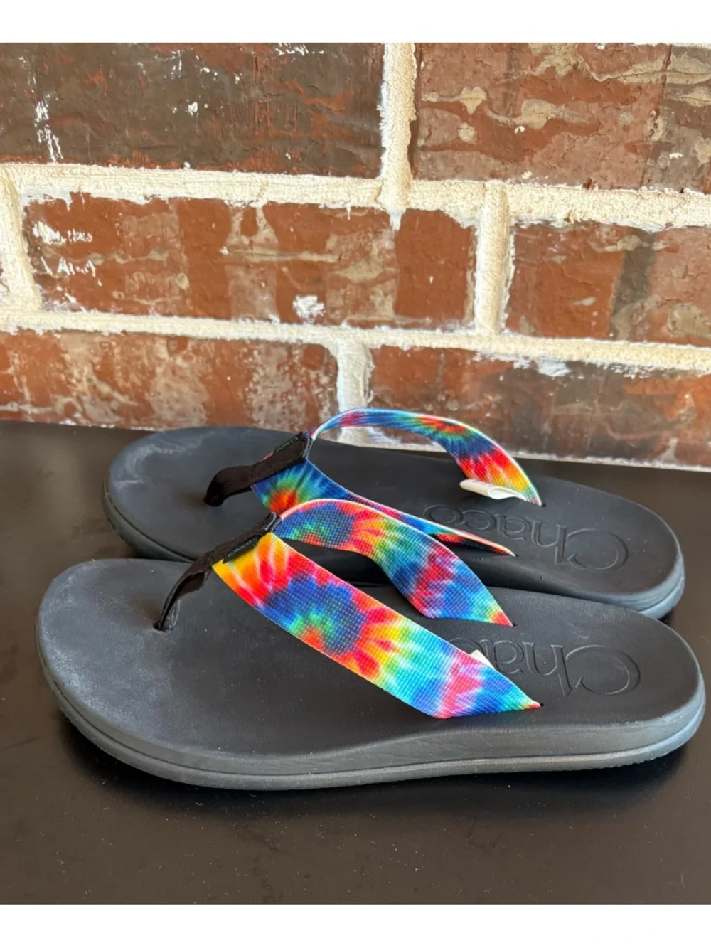 Chacos Chillos Rainbow Tie Dye Toe Thong Flip Flops Sandals Size 8